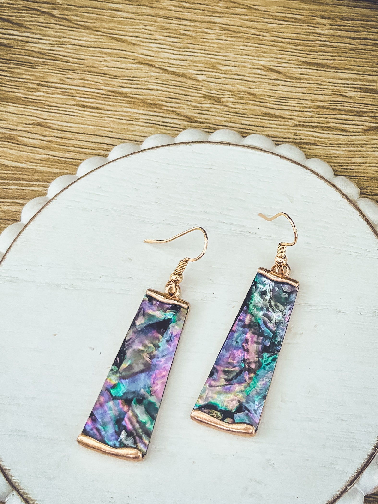 Beautiful Gold and Shell Earrings
