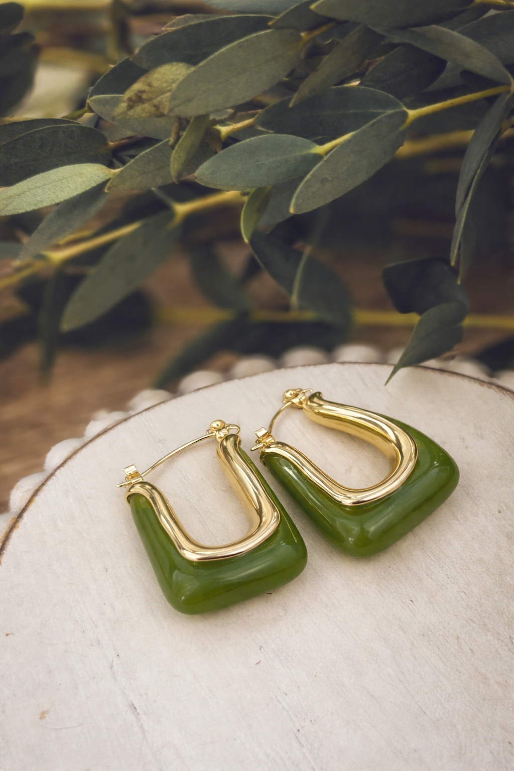 Beautiful Vintage Acrylic Earrings